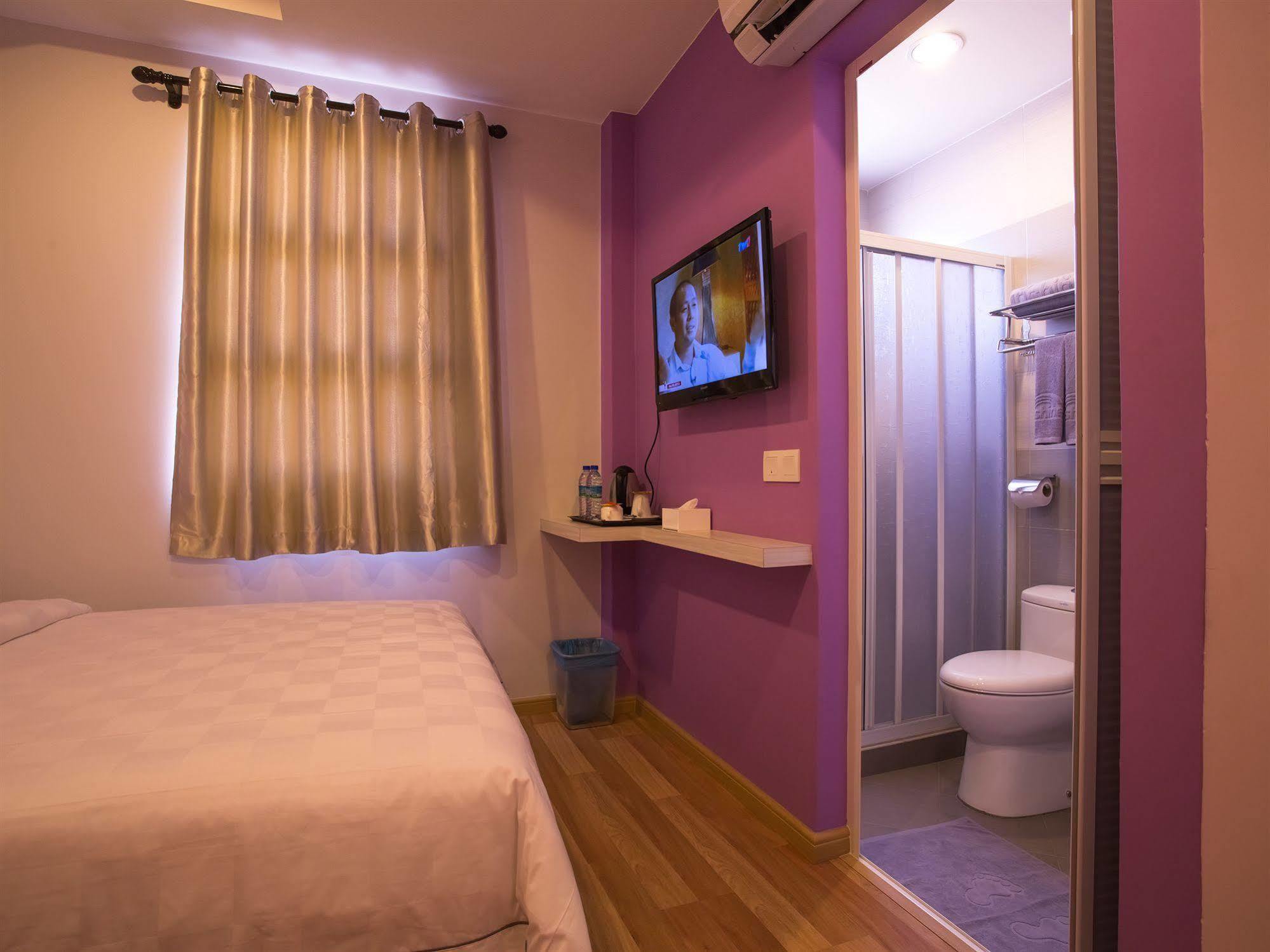 Sunshine Inn Plus Malacca Exterior photo
